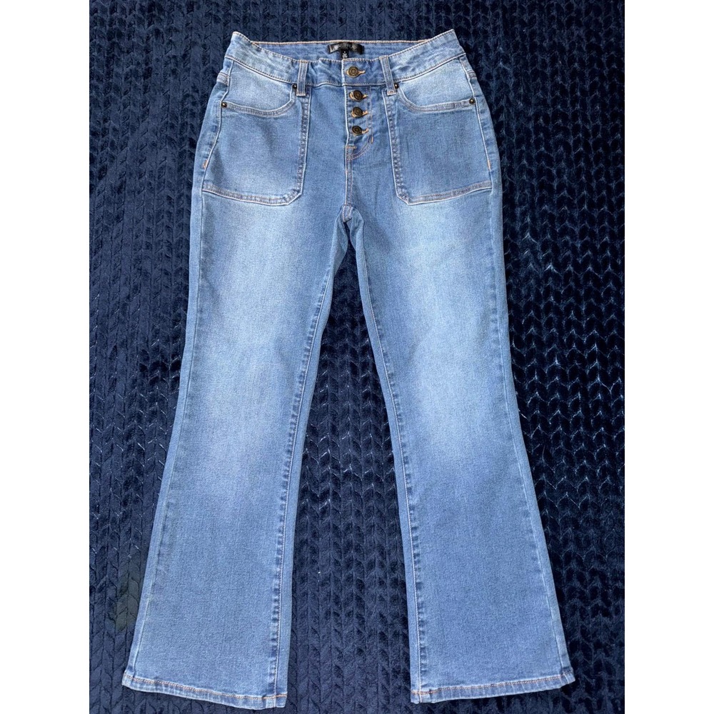 Daily Thread Women's Flare Jeans Front Pockets Button Fly Light Wash Denim Sz 4‎